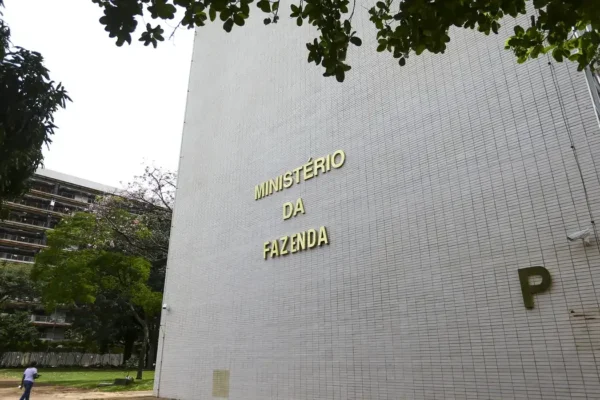 Governo acelera regulamentação do mercado de carbono até 2026