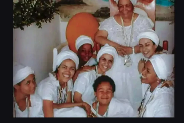 Lula lamenta morte de Mãe Carmen e destaca legado no Gantois