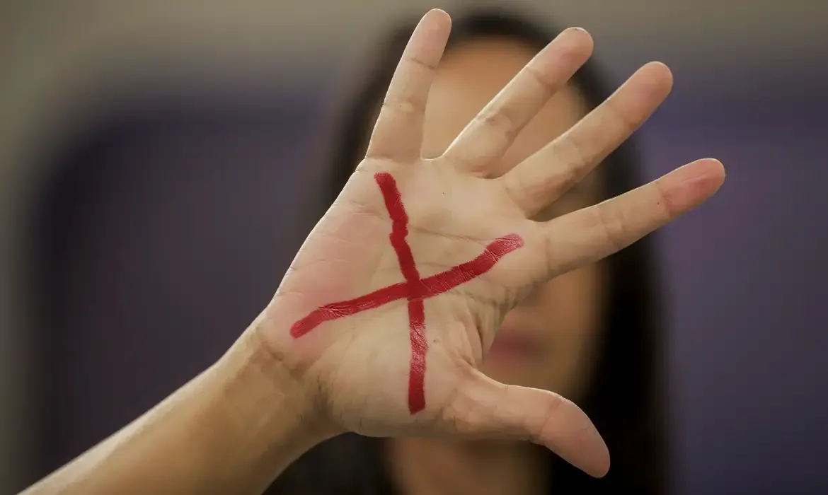 Operação prende 233 agressores de mulheres em São Paulo