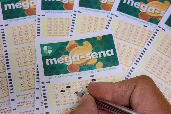 Mega-Sena acumula e prêmio vai a R$ 35 milhões