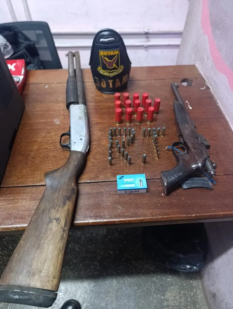 Rotam prende homem por agressão e armas