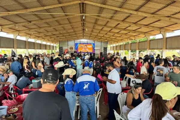 Primavera do Leste: Cavalgada do Dia do Trabalhador encerra com almoço e reúne cerca de 800 pessoas