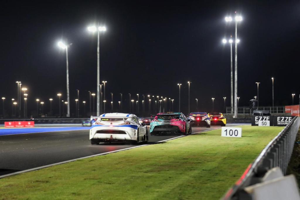 Foto de Corrida de Stock Car
